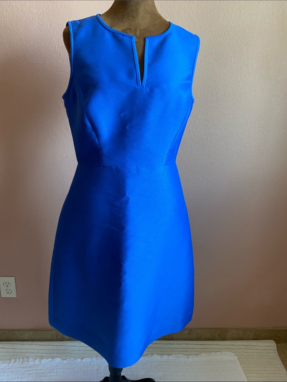 kATE SPADE Vibrant Blue Sleeveless Sheath Dress